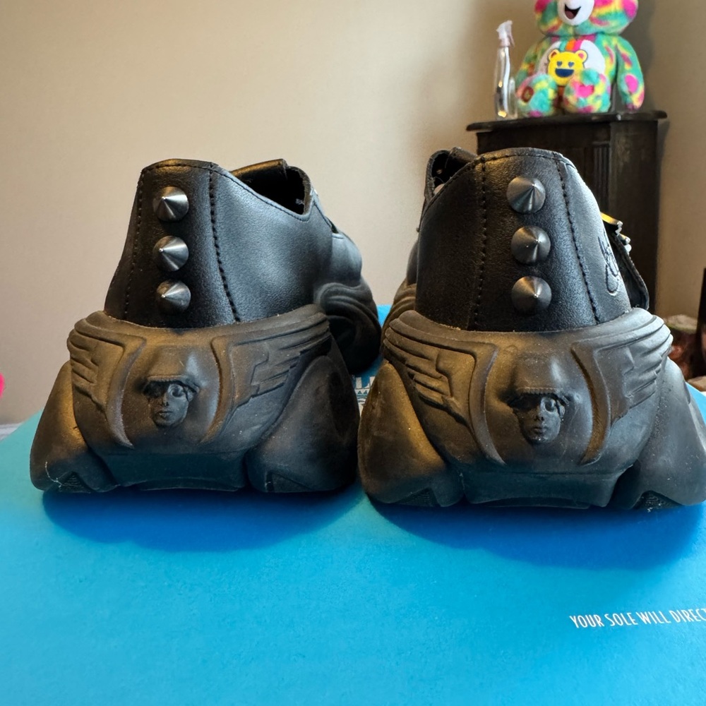 John FLUENOG SOUL SPEED SPARKY SPIKED T-STRAP size 9 punk rock black $ now firm - Picture 6 of 14